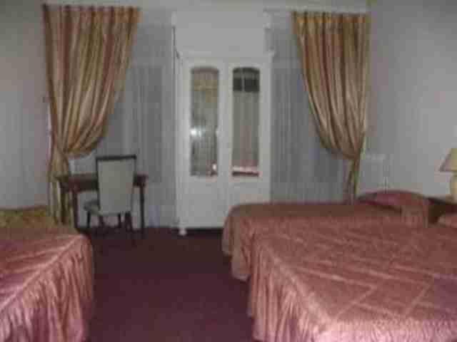 Arcantis Hotel Metropole Chatel-Guyon Bilik gambar